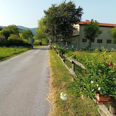 Bed and Breakfast L'Isola Dla Cerrea Mombasiglio Exterior foto